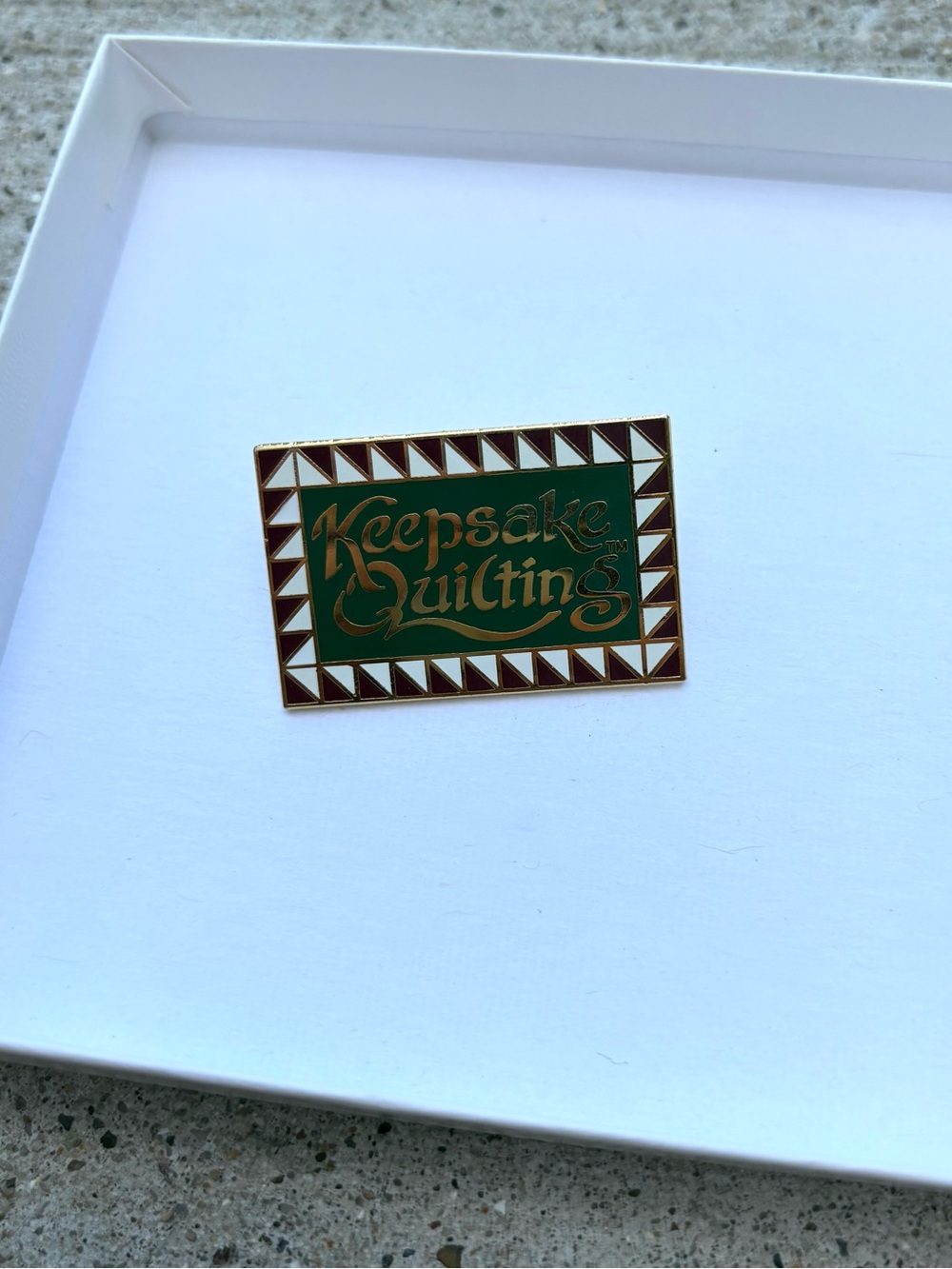 KEEPSAKE QUILTING PIN